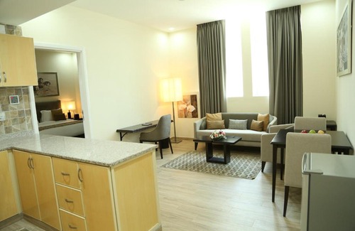 Al-Fujairah Hotel | Discover Uptown Hotel Apartment Fujairah with Ocean Views