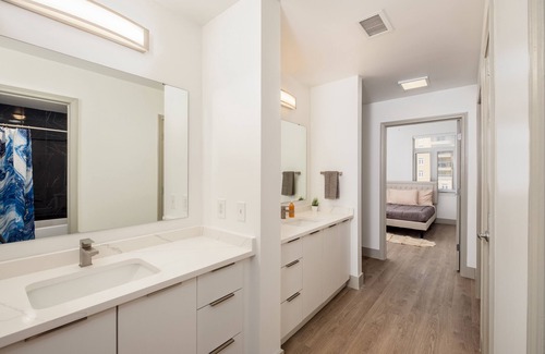 Third Ward Apartment | Uptown's Elite - 4BR Oasis with Pool and Spa Amenities