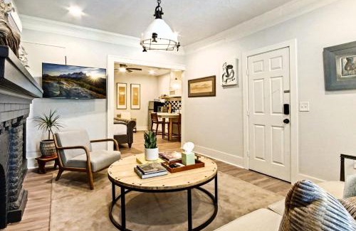 Central Oklahoma City House | Quaint Studio Steps from Plaza District - 10/10 Guest Rated