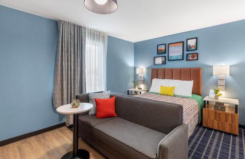 Wells Branch Hotel | Convenient Uptown Suites Extended Stay in Round Rock, TX