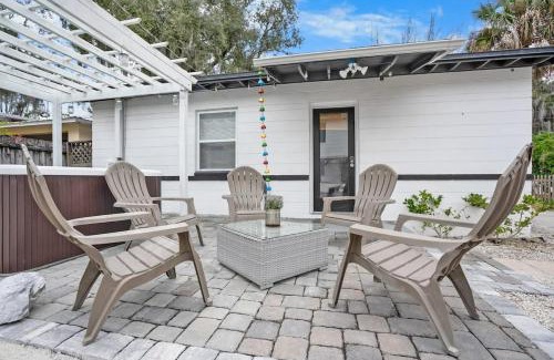 St. Augustine House | Experience Uptown Treasure: Spa Retreat & Pet-Friendly Patio