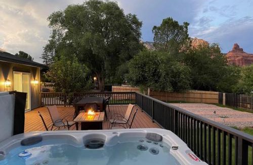 Uptown Sedona House | Relaxing Uptown Vacation Villa with Hot Tub & Scenic Views