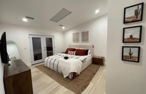 Uptown Sedona House | Relaxing Uptown Vacation Villa with Hot Tub & Scenic Views