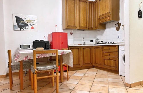 Historic Center Apartment | Discover UR-NEST Mascarella: Ideal for Families & Pets