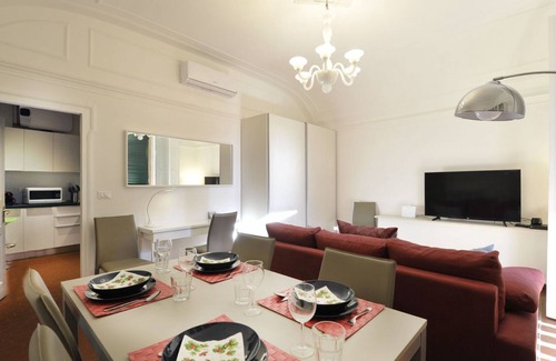 Historic Center Apartment | Top-Rated UR-NEST Monte Grappa with Spa & Pet-Friendly Amenities