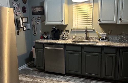 North Nashville House | Urban Rustic Retreat Near Downtown Nashville - Rated 10/10!