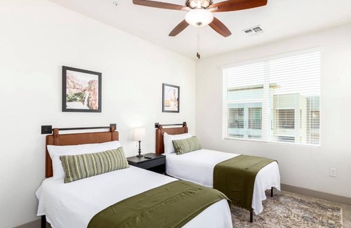 Tempe Apartment | Urban Aztec Retreat in Tempe: Pet-Friendly & Pool Access