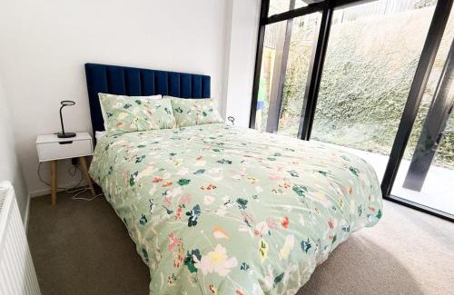 Wellington Apartment | Urban Erskine-Bright and Modern 2 bedrooms apartment