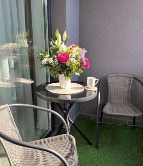 Cluj County Apartment | Discover Urban Escape Apartment: 4-Star Stay, Guest Rated 10/10