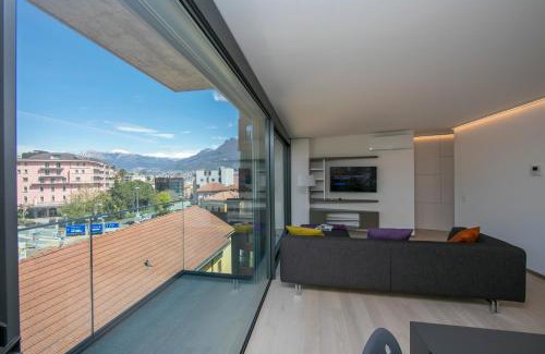 Paradiso Apartment | Urban Flat Paradiso: Family-Friendly & Highly Rated Stay