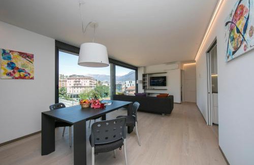 Paradiso Apartment | Urban Flat Paradiso: Family-Friendly & Highly Rated Stay