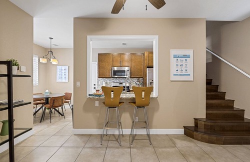 Summerlin South House | Convenient Urban Retreat Near Downtown Summerlin