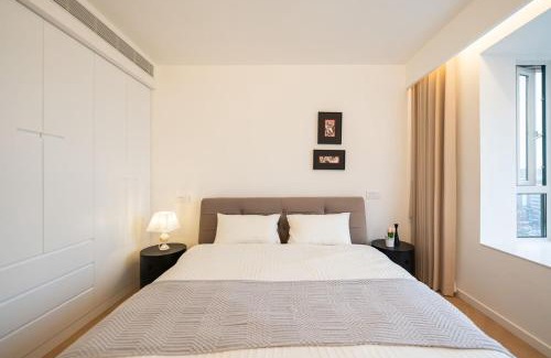Xuhui Apartment | Urban hub Sun Apartment near the Xujiahui Road