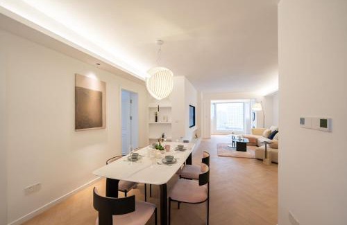 Xuhui Apartment | Urban hub Sun Apartment near the Xujiahui Road