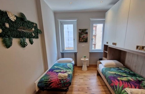 Santa Rita Apartment | Explore Urban Jungle: Family-Friendly Santa Rita Apartment
