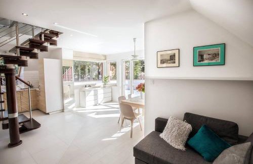 Wielki Kack Apartment | Experience Urban Jungle Taras - Top-Rated Gdynia Apartment