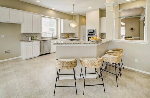 Prosper House | Discover the Urban Long Stay Oasis for Family Getaways