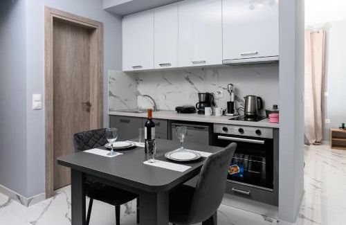 Neapoli-Sykies Apartment | Urban Luxury Side 2