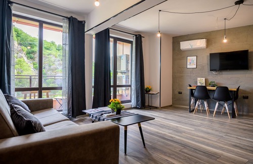 Plovdiv Center Apartment | Urban Music Studio byPMM