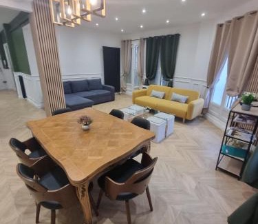 Beauvais Apartment | Child-Friendly Location Appartement - Guest Rated 9.8/10