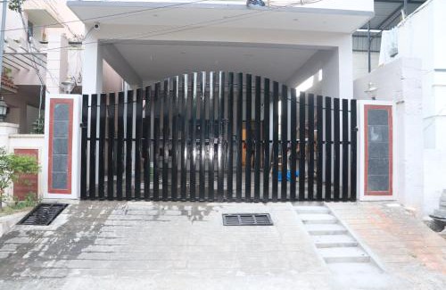 Khattalwada Hotel | Urban Nest