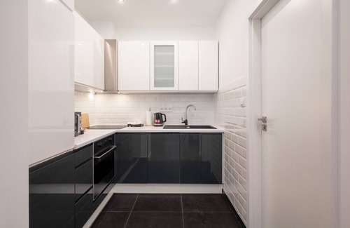 Katowice Apartment | Urban Nest Rustic Superior Apartment