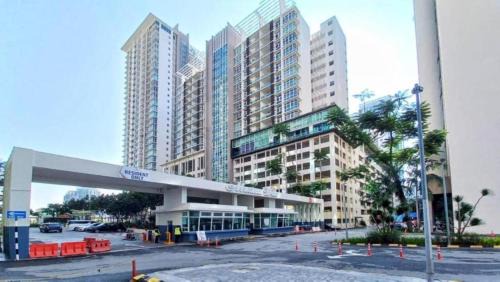 Cyberjaya Apartment | Discover Urban Oasis: 3BR Apartment with Pool in Cyberjaya