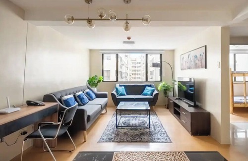 Taytay Condo | Budget-Friendly Urban Oasis 3BR Condo in Manila