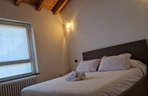 Cantu Apartment | Urban Oasis: Family & Pet-Friendly Retreat Near Como