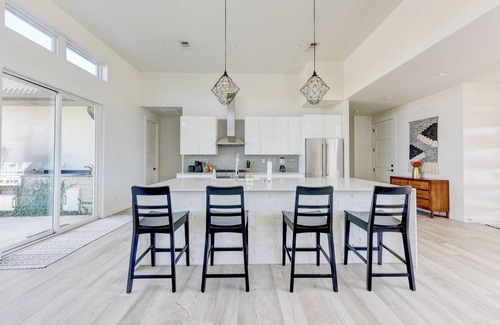 Liberty Hill House | Urban Oasis Retreat