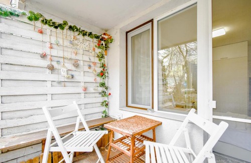 Lozenets Apartment | Urban Oasis with Patio 1BD