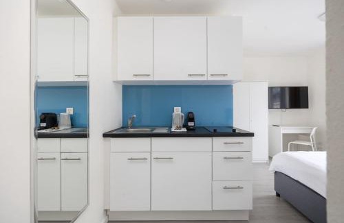 Sihlfeld Apartment | Urban Oasis: Cozy Queen Bed with Scenic City View