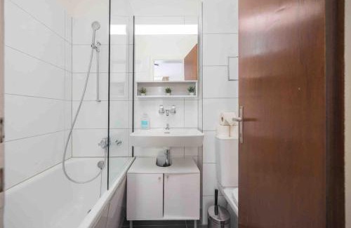Sihlfeld Apartment | Urban Oasis with Scenic Views and Family-Friendly Comfort