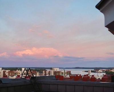 Kallio Apartment | Modern Penthouse with City Views and Child-Friendly Amenities