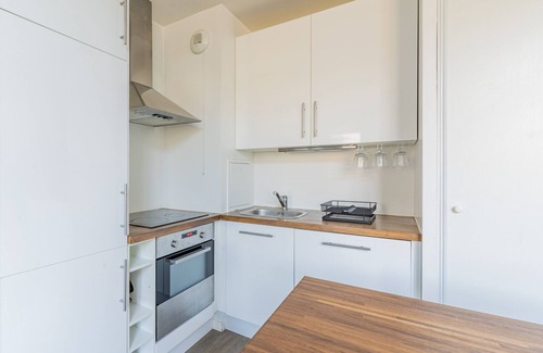 Corbeil-Essonnes Apartment | Urban Pool Duplex with Billiards and Private Terrace