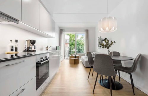 Aarhus C Apartment | Tranquil Urban Retreat with Family-Friendly Amenities