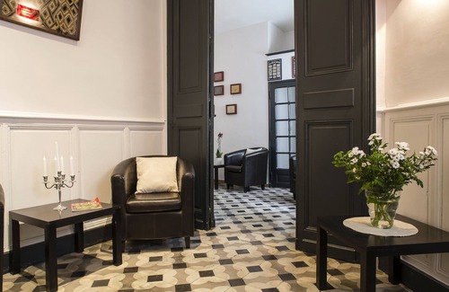 Carpentras Hotel | Discover Comfort at Best Western Le Comtadin with Pool & Breakfast