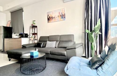 George Town Apartment | Modern Urban Suites with Pool & Hot Tub - Komtar View