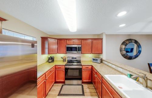 Historic Garderns House | Kid-Friendly Comfort at Urban Villita with Great Reviews
