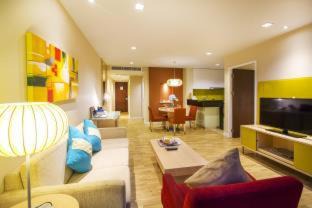 Chidlom Hotel | Elegant Stay at Urbana Langsuan Hotel with Pool & Dining