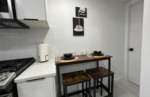 Southwest Calgary Apartment | Inviting Basement Suite with Kitchen and Family Amenities