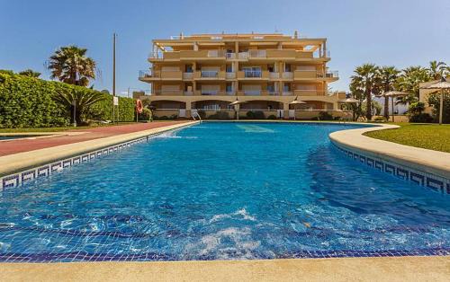 Molinell Apartment | Pet-Friendly Bliss at Urbanización Catamaran with Ocean Views