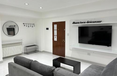 Centro Apartment | Explore Urbano Esquel: Family-Friendly Getaway, 10/10 Rated