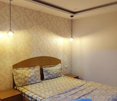 Zirakpur Apartment | Pet-Friendly UrbanStay by Hey Studio: Your City Retreat