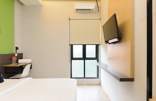 Kebayoran Lama House | Budget-Friendly Urbanview Caverna Gandaria for Families