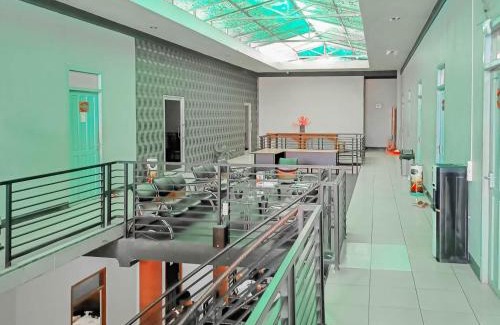 Sintang Hotel | Discover Urbanview Hotel Bagoes Sintang: Family-Friendly Stay