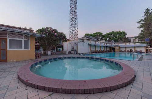 Tasikmalaya Hotel | Family-Friendly Urbanview Hotel Crown Tasikmalaya Awaits