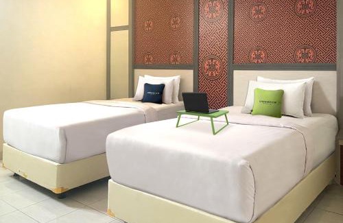 Palopo Hotel | Budget-Friendly Urbanview Hotel Harapan Palopo for Families