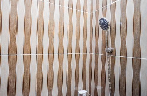 Tegal Hotel | Budget-Friendly Urbanview Hotel Syariah John Sweet Home
