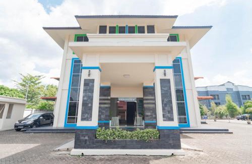 Pontianak Hotel | Child-Friendly Urbanview Hotel Syariah Dapen Pontianak